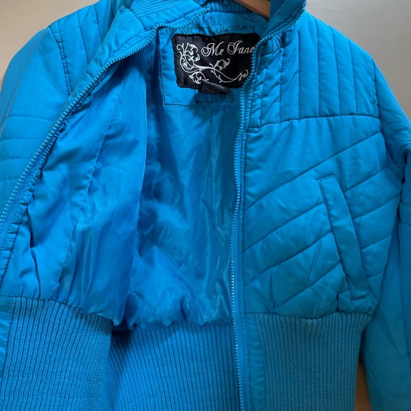 Cropped Puffer Jacket - Picture 5 of 7